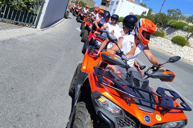 Quad Tour to skywalk biokovo Makarska by Amigos - A 15-minute viewpoint break