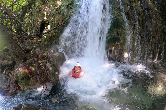 Rafting Cetina River Half Day Trip - The first paddle strokes through the canyon