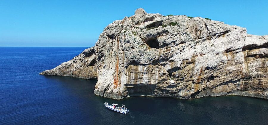 Sibenik: Full-Day Kornati National Park Boat Tour - Coffee and ice cream in Prvic Luka