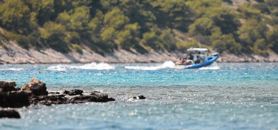 Sibenik: Full-Day Kornati National Park Boat Tour - What the small group adds