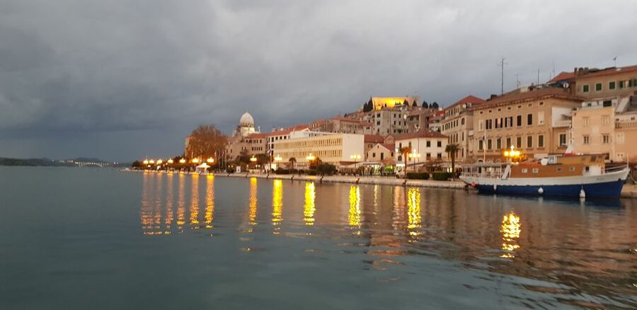 Sibenik: Guided Evening Walking Tour - Why Šibenik works so well after dark