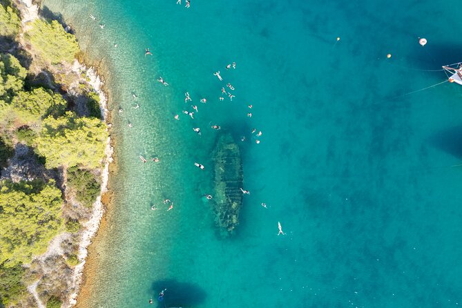 Slatine - Island Hopping Excursion (Trogir/Blue Lagoon/Shipwreck) - A full Adriatic day from Slatine
