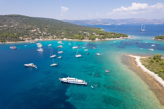 Slatine - Island Hopping Excursion (Trogir/Blue Lagoon/Shipwreck) - Nečujam Bay and the sunken ship