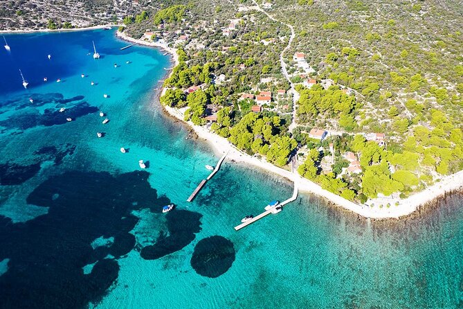 Speedboat Blue Lagoon & 3 Islands tour from Trogir - A quiet hour and forty minutes in Drvenik Veli