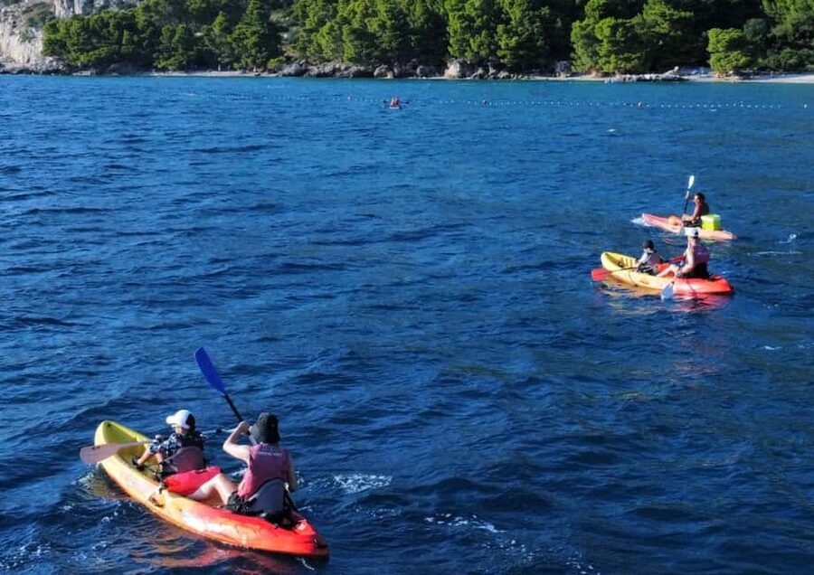 Speedboat to 3 islands: Hvar, Brač, Zečevo with watersports - Bol, Brač, and a taste of island history