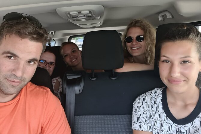 Split airport to Split Private transfer to 8 pax (Door to Door any location) - What the five-star service details tell me