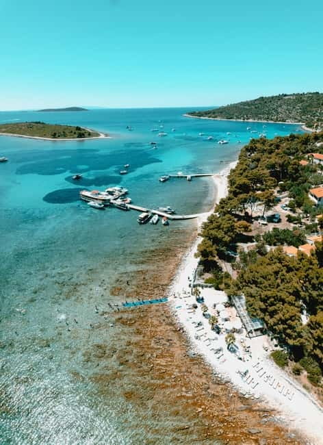 Split: Blue Lagoon & 3 Islands Speedboat Tour - Who should book it
