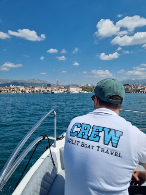 Split: Blue Lagoon and 3 Islands Tour - Maslinica: a quieter finish on Šolta