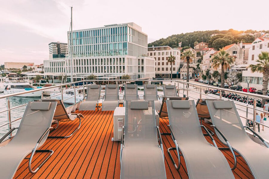 Split: Blue Lagoon, Shipwreck and Šolta with Food and Drinks - Who will enjoy this boat day most