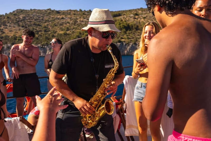 Split: Blue Lagoon Underwater Museum Tour w/Lunch & Drinks - Who should book this boat day?