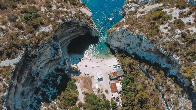 Split: Boat Tour to Blue Cave, Vis, Blue Lagoon, Hvar, Brač - Key points to know before booking