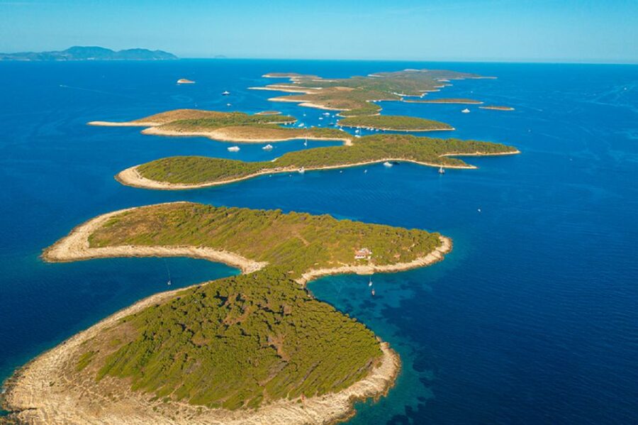 Split: Bol, Hvar, Pakleni Island, and Solta Full-Day Tour - Šolta closes the day on a quieter note