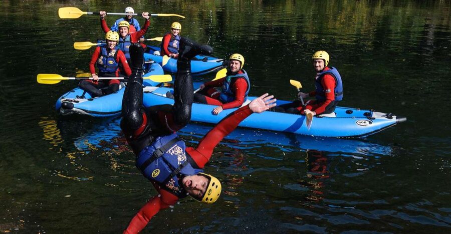Split: Canoe Safari on the Cetina River - Getting used to the canoe and paddle