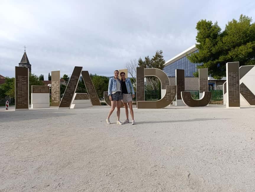 Split City & Marjan Park Electric Bike Tour - Who should book this electric bike tour?