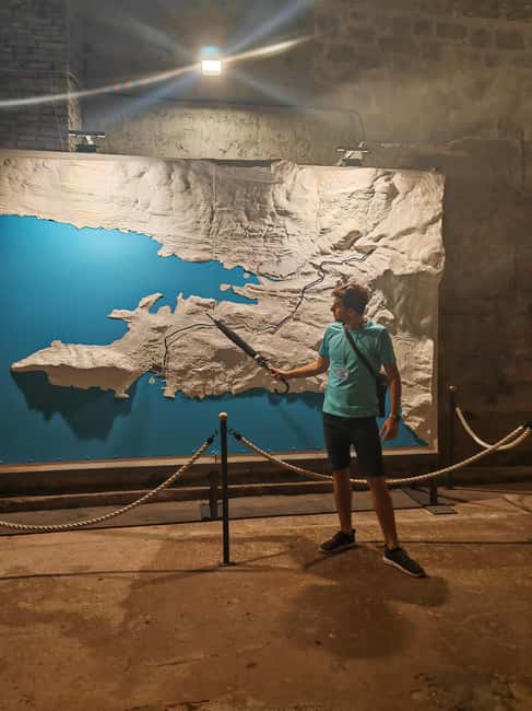 Split: City Walking Tour w/ Game of Thrones Locations - Split City Museum and the surrounding palace streets