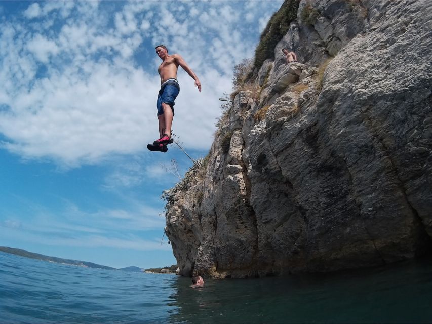 Split: Cliff Jumping & Deep Water Solo Tour - Choosing routes for different abilities
