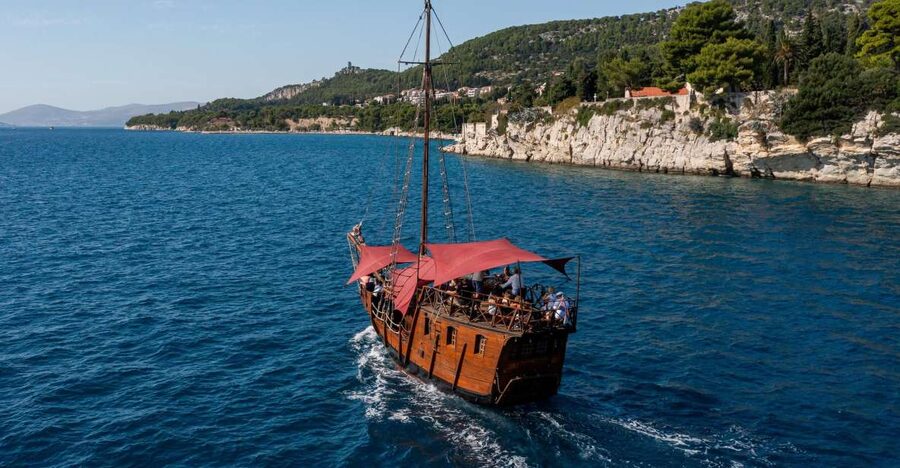 Split: Cruise on Columbo's Pirate Ship "Santa Maria" - How the 90-minute itinerary feels