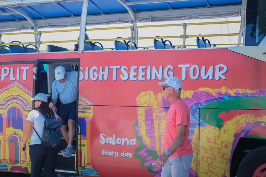 Split: Dalmatia for Nature Lovers Green Line Sightseeing Bus - Klis Fortress: the strongest stop on the route