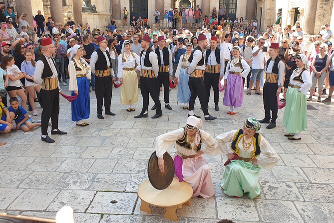 Split & Diocletian Palace Historical Walking Tour - A 90-minute route with a clear limit