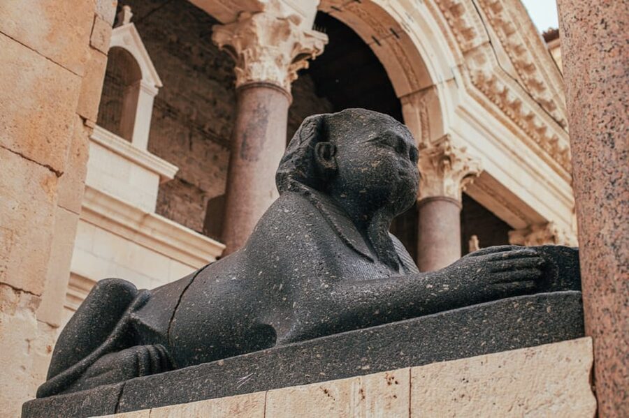 Split: Diocletian's Palace Private walking tour - Why Diocletian’s Palace feels different from a normal museum
