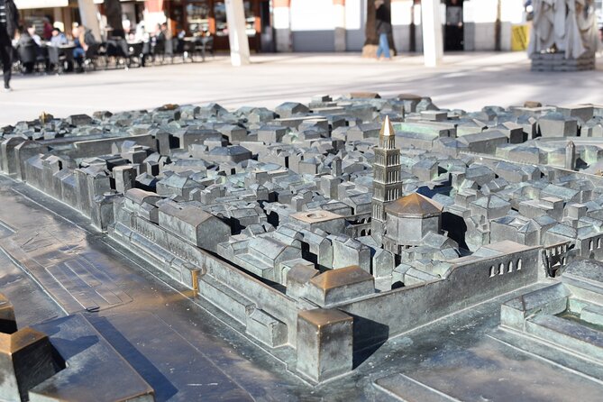 Split & Diocletian's Palace Walking Tour - The guides are the real strength