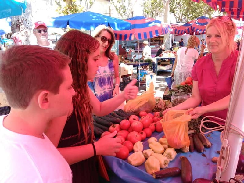 Split: Food Tasting Walking Tour - Soparnik, wine, and the taste of Dalmatia
