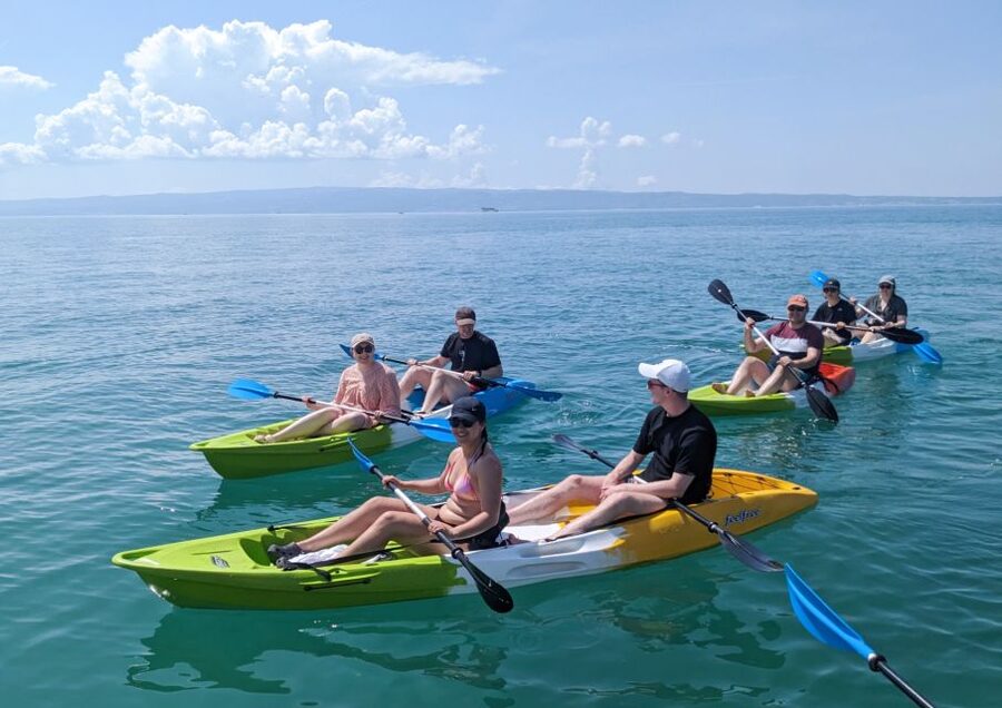 Split: Guided Kayak Adventure Tour - From Bačvice Beach to Stobreč in 20 minutes