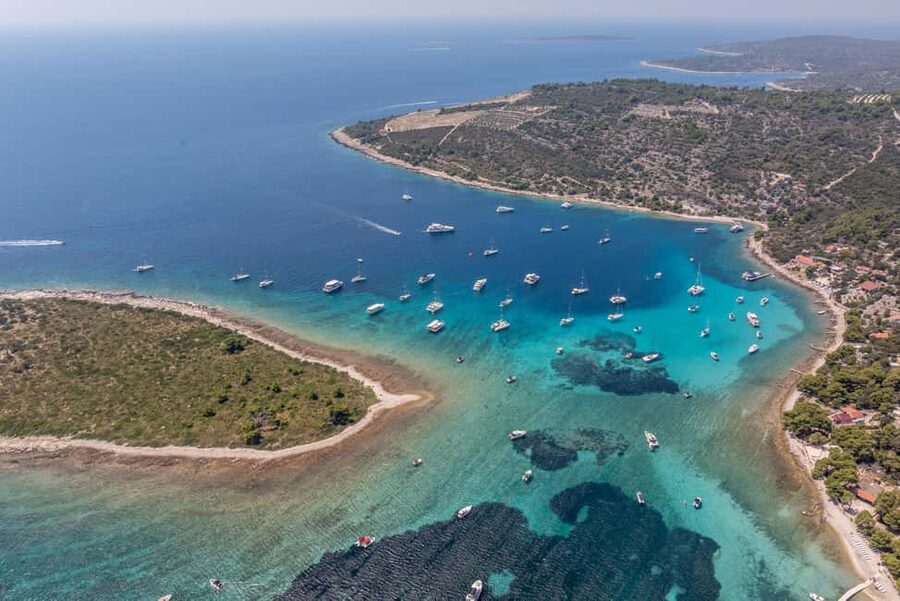 Split: Half-Day Blue Lagoon, Shipwreck, and Trogir Boat Tour - Food, drinks, and what to pack