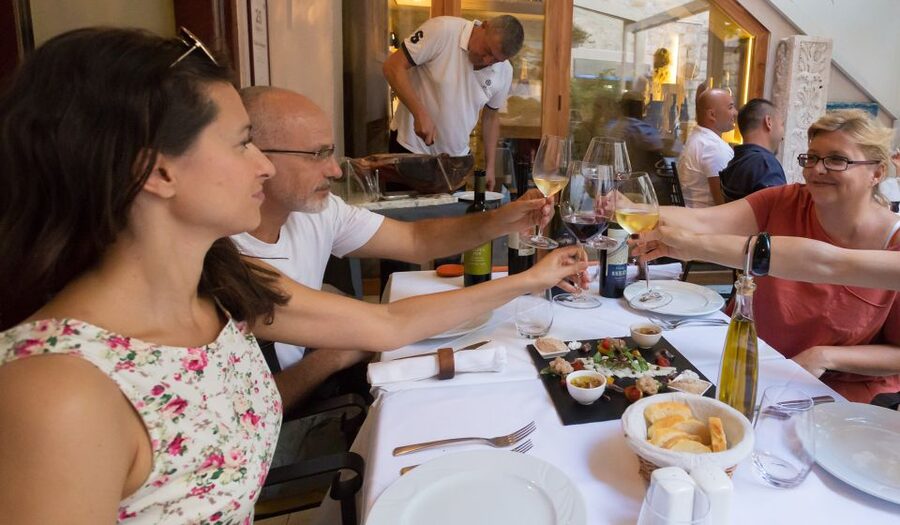 Split: Historical & Gastro Treasures Tour with Green Market - Key points at a glance