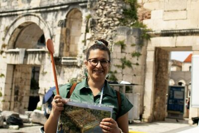Split History and Gastro Small-Group Tour with Food and Drinks