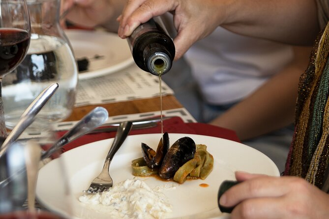 Split History and Gastro Small-Group Tour with Food and Drinks - Seafood taverns and the main meal
