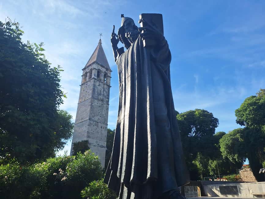Split: History Walking Tour of the Old Town - Jupiter’s Temple and the headless Sphinx