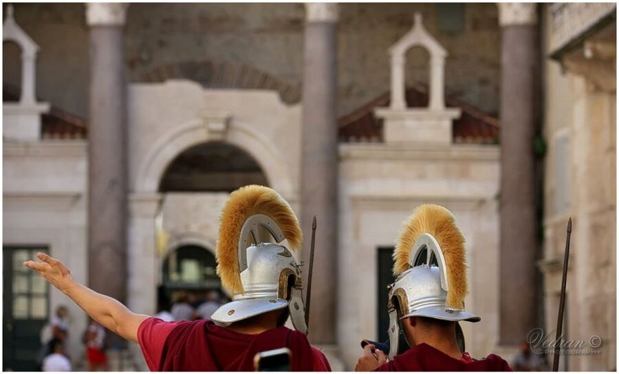 Split: Local History and Culture 90-Minute Walking Tour - Walking through 1,700 years of city life