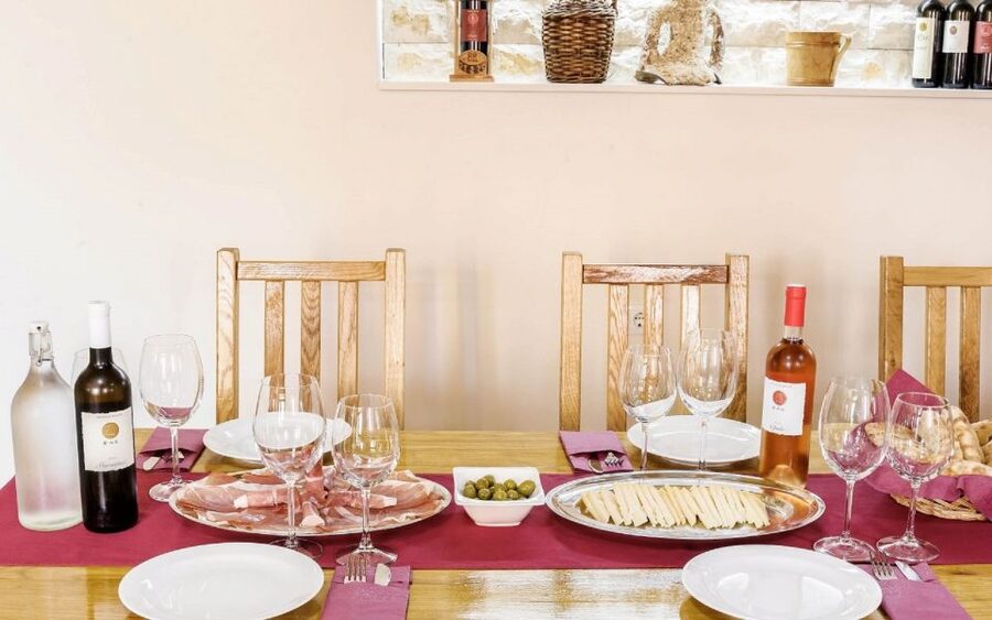 Split or Trogir: Krka Waterfalls & Wine and Food tasting - Who will enjoy this experience most