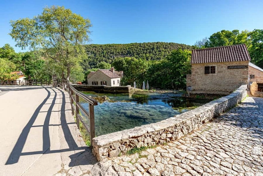 Split or Trogir: Krka Waterfalls & Wine and Food tasting - Leaving Split or Trogir for Krka