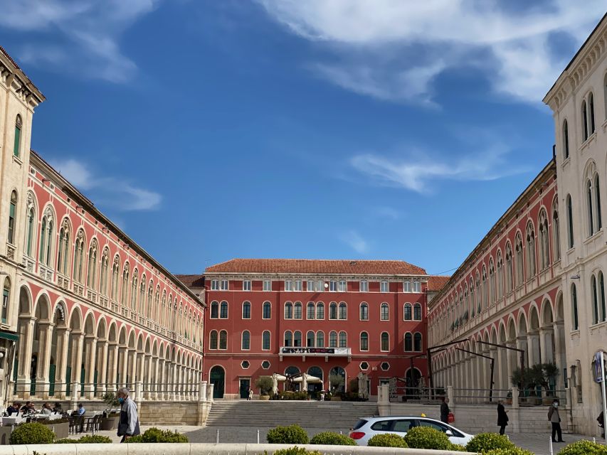 Split: Palace & Old Town Private Walking Tour-Entrance incl. - Key points at a glance