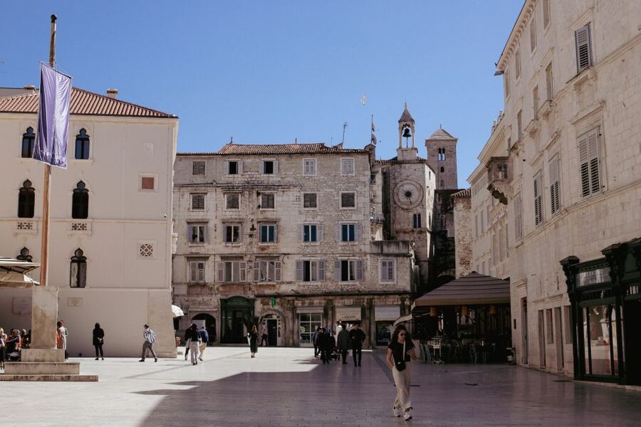 Split: Palace & Old Town Private Walking Tour-Entrance incl. - Fruit Square and Pjaca show later Split
