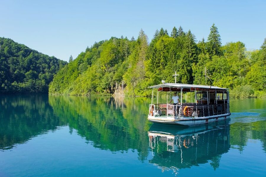 Split: Plitvice Lakes Guided Day Tour with Entry Tickets - Key points to know before booking
