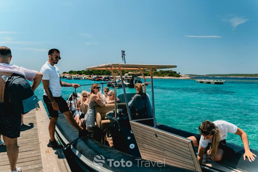 Split/Podstrana: Blue Cave, Hvar & 6 Islands Speedboat Trip - Budikovac Blue Lagoon, the best water stop