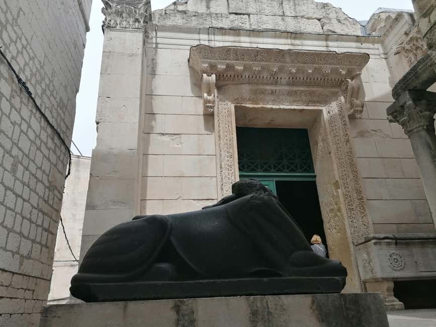 Split; Private Morning Walking Tour in Split - The Golden Gate and the city’s old entrances