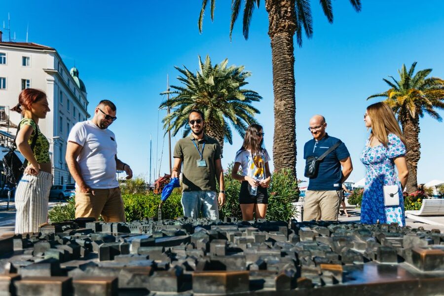 Split: Private Walking Tour with Diocletian's Palace - People’s Square and Fruit Square