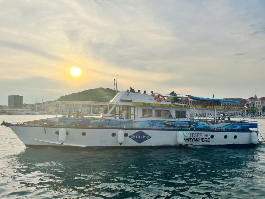 Split: Riviera Sunset Cruise & Swim with Summer Vibes - The crew and the mood aboard