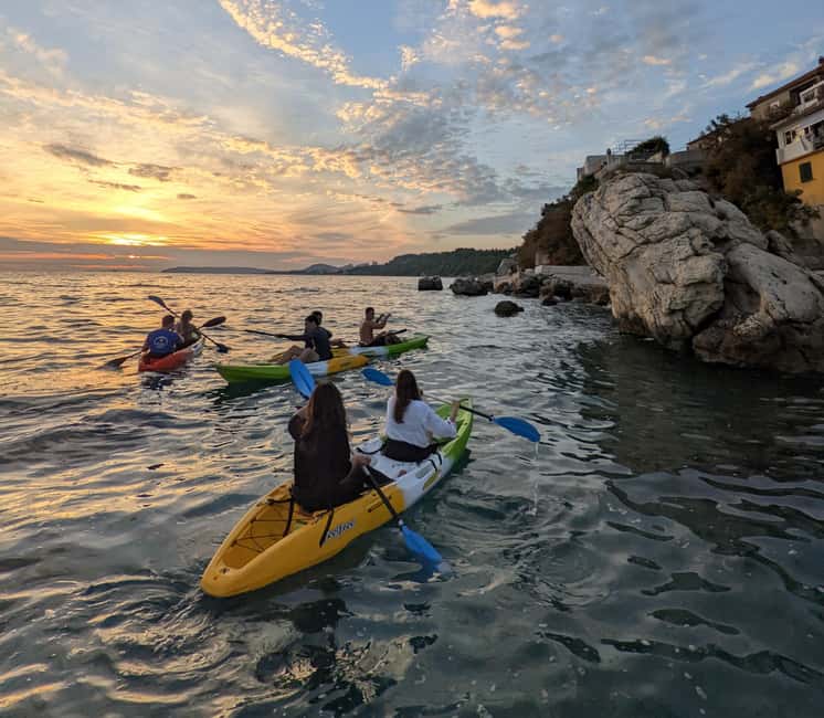 Split: Sunset Guided Kayaking Tour - Getting comfortable in the kayak