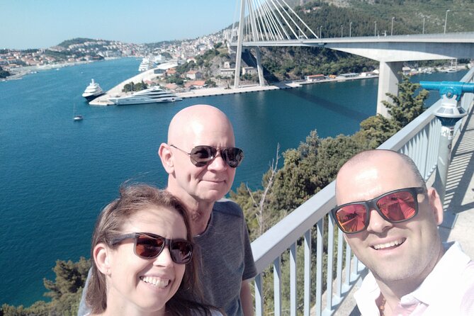 Split to Dubrovnik Airport Private Transfer 1-8 Pax Door to Door - Ston, Mali Ston, and a possible lunch