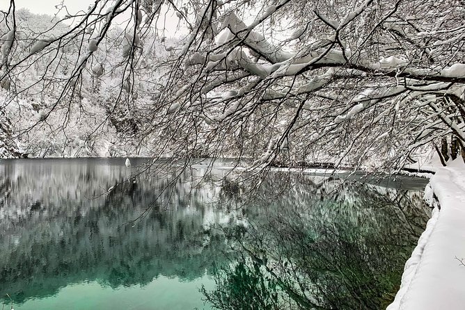 Split to Zagreb Private Transfer with Plitvice Lakes tour - Choosing independent time or a local guide