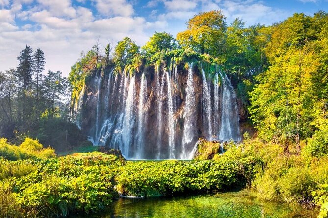 Split to Zagreb via Plitvice Lakes (3 hours stop is included) - Upper Lakes and Lower Lakes: what your time covers
