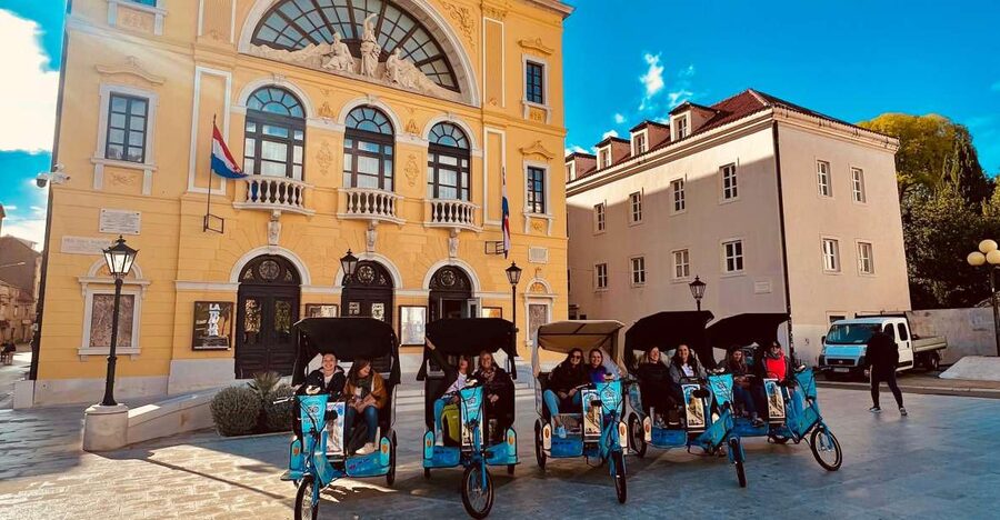 Split Tour in Private Electric Rickshaw - Meeting at Obala Lazareta
