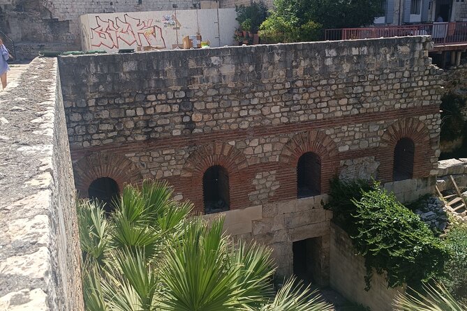 Split Walking Tour with Professor of History - The Golden Gate and Gregory of Nin