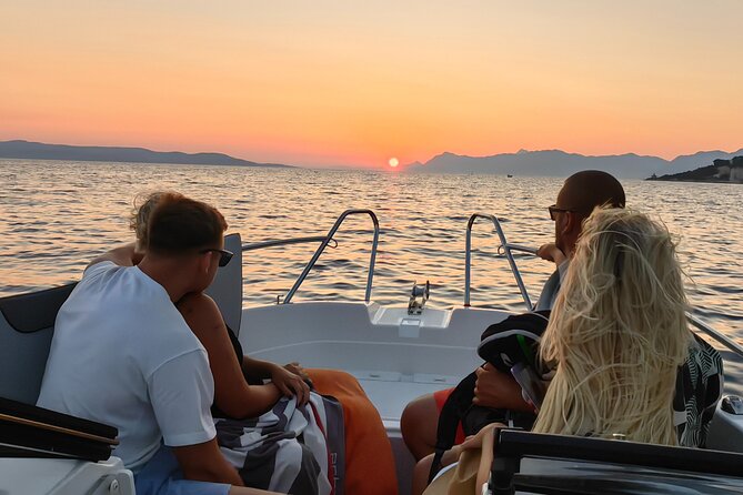 Sunset Speedboat Tour in Makarska with swim stop on island Brač - Key points to know before you book