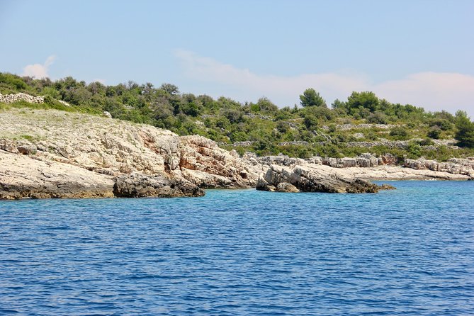 Three Islands Private Speedboat Tour With Blue Lagoon Stop - Two hours in Maslinica